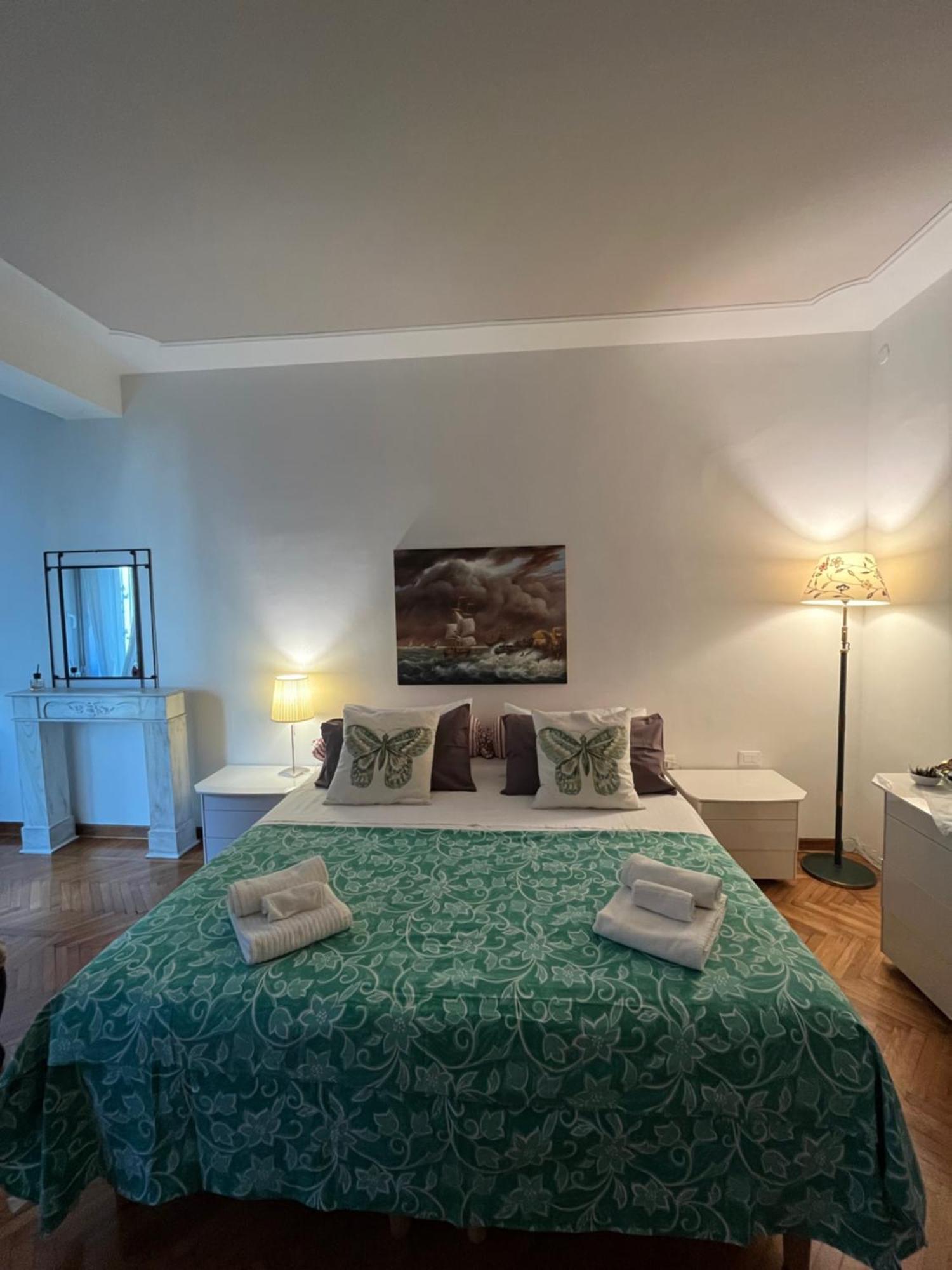 Residenza Delle Farfalle-Tripla Con Bagno Privato E Matrimoniale Con Bagno Condiviso 帕多瓦 外观 照片