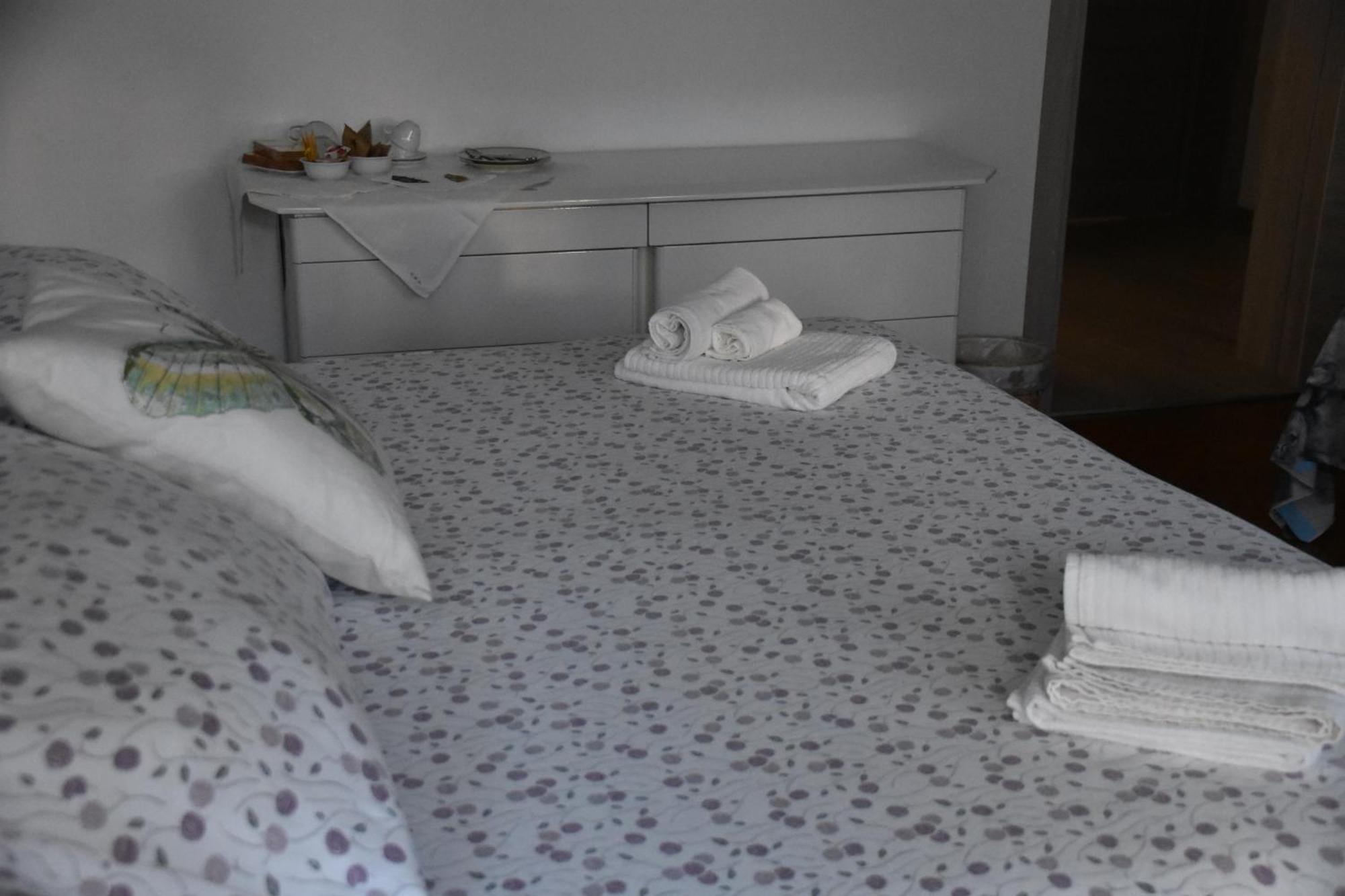Residenza Delle Farfalle-Tripla Con Bagno Privato E Matrimoniale Con Bagno Condiviso 帕多瓦 外观 照片